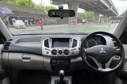 Mitsubishi Triton 2.4 Plus Double-Cab ปี 2012