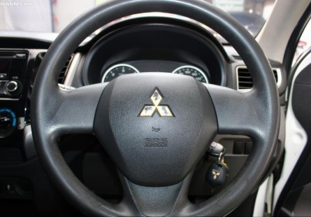 2015 Mitsubishi Triton 2.5 MEGA CAB (ปี 14-19) GLX Pickup